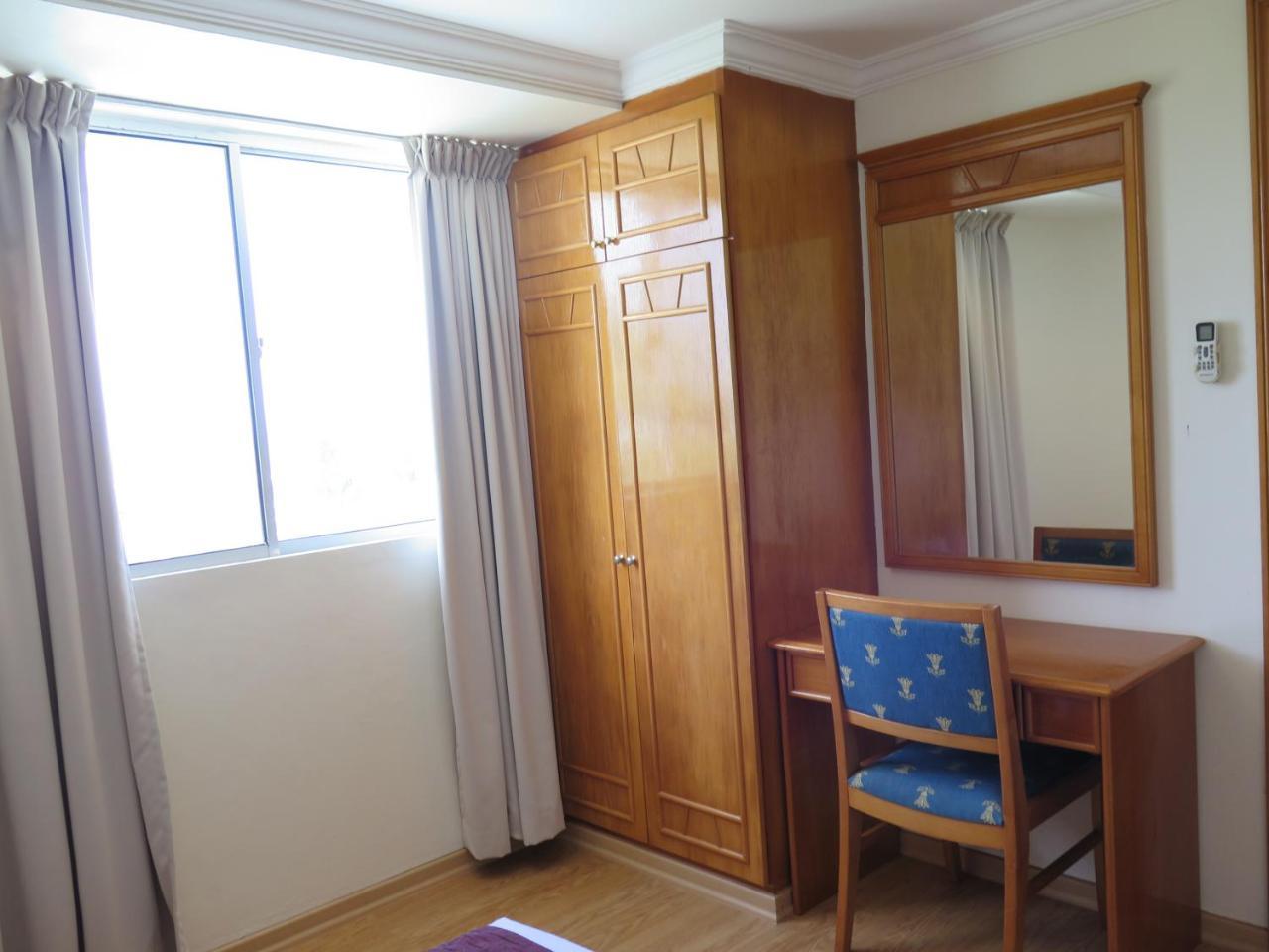 Sea View Resort Hotel & Apartments Kuala Belait Екстер'єр фото